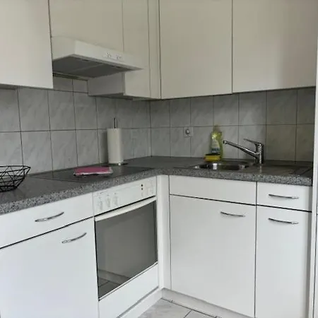 Centrally Located Nearby - Cross 8 Appartamento Zurigo